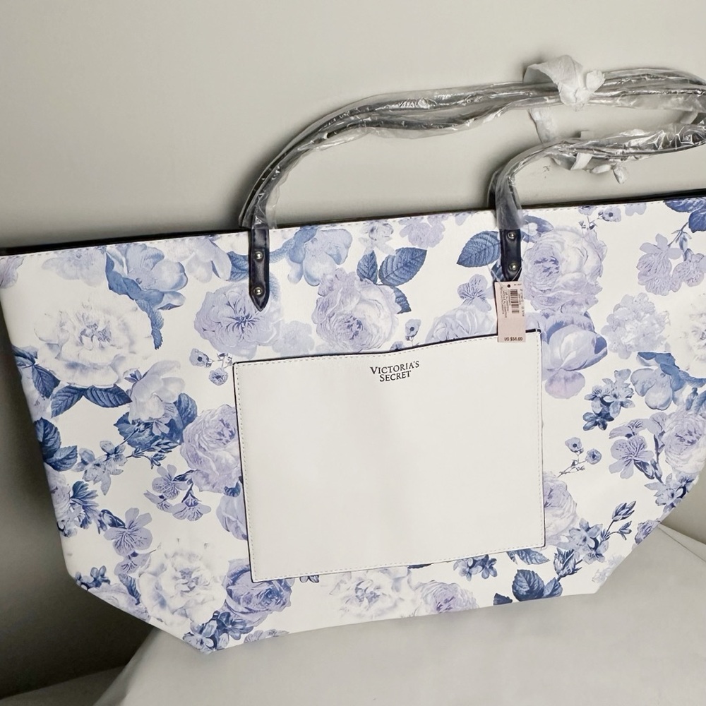 Victoria's Secret Blue & White Carryall Tote Bag NWT